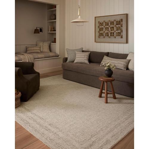 Loloi Amber Lewis Windsor Collection WIN-01 Ivory/Stone 2'-3 x 3'-9 Accent Rug