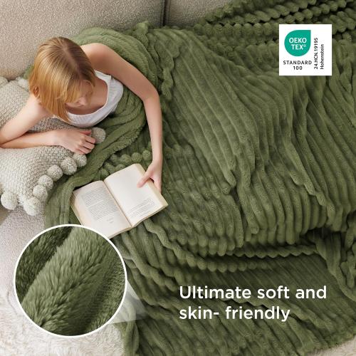 Bedsure Soft King Size Blankets for Bed Moss 108x90