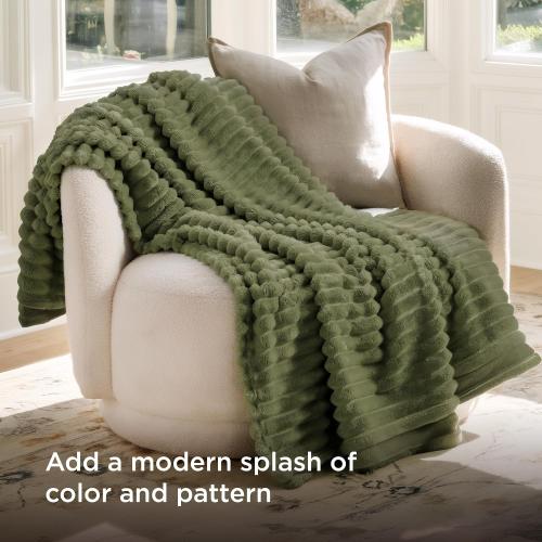 Bedsure GentleSoft Cypress Fleece Twin Blanket for Couch - Cozy Soft Blankets for Women, Cute Small Throws for Girls, 60x80 Inches
