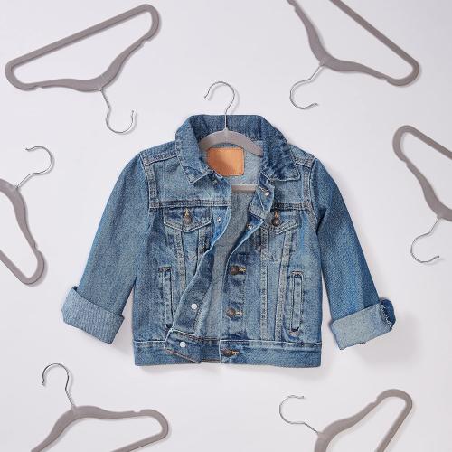 Amazon Basics Kids Velvet, Non-Slip Clothes Hangers (baby/toddler), 11.6 inches (for baby clothes), Pack of 20, Gray