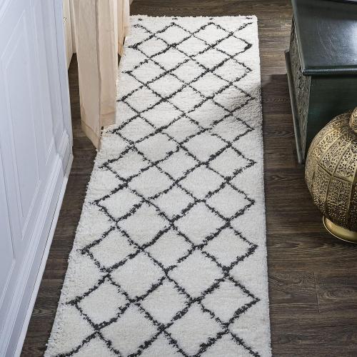 JONATHAN Y Cami Diamond Shag White/Gray Runner Rug, 2x8, Moroccan, Bohemian, Contemporary, Easy-Cleaning for Living Room, Bedroom, Kitchen, Pet Friendly, Non-Shedding (MOH410A-28)