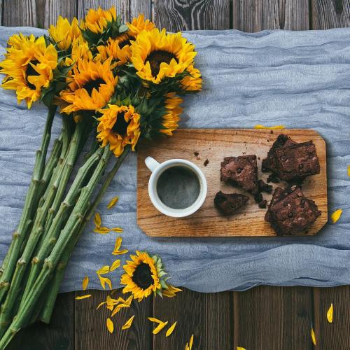 Mixweer 100 Pieces Gauze Cheesecloth Napkins 19.7 x 19.7 Inch with Wrinkled Decorative for Home Wedding Baby Shower Rustic Table Decoration(Dusty Blue)