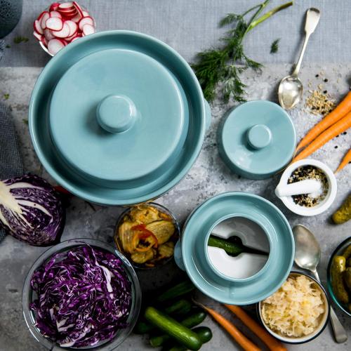 Fermentation Crock Jar Sauerkraut Crock -For Onggi Kimchi Pot (1.3 Gallon) Ceramic Fermenting Crock with Glazed Weights for Fresh Chinese Pickle, Kimchi & Kombucha - Stoneware Pickling Crock