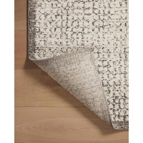 Loloi Darby Collection DAR-04 Ivory/Stone 2'-7 x 8'-0 Runner Rug
