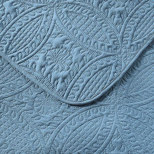 Quilt Set King/Cal King/California King Size Ash Blue - Oversized Bedspread - Soft Microfiber Lightweight Coverlet for All Season - 3 Piece Includes 1 Quilt and 2 Shams, Geometric Pattern