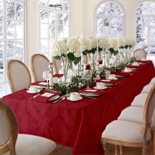 Elrene Home Fashions Barcelona Jacquard Damask 60x84 Indoor Red Table Cover for 6-ft rectangle