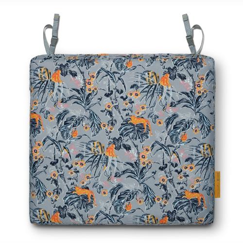 Classic Accessories 19-in x 19-in Rain Forest Toile Gray/Gold Patio Chair Cushion