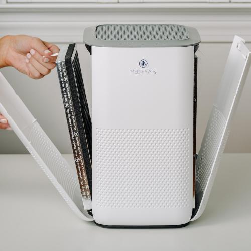 Medify Air MA-15 3-Speed Silver HEPA Air Purifier ENERGY STAR (Covers: 585-sq ft)