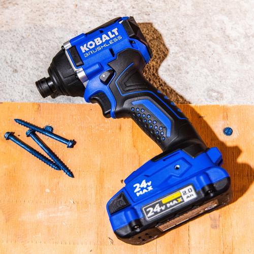 Kobalt 24-volt 1/4-in Brushless Cordless Impact Driver (Battery and Charger Included with Soft Bag)