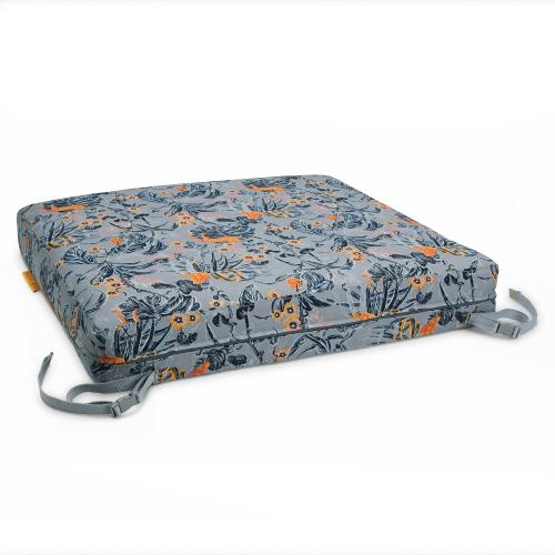 Classic Accessories 19-in x 19-in Rain Forest Toile Gray/Gold Patio Chair Cushion