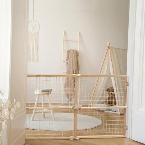 Toddleroo by North States 50-in x 31-in Pressure Mounted Natural Wood Safety Gate