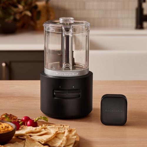 KitchenAid Go 5 Cups Mini Food Chopper (Matte Black) MISSING ACCESSORIES NEEDS BATTERY