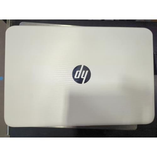 HP Stream - 14-ax022nr With Charger