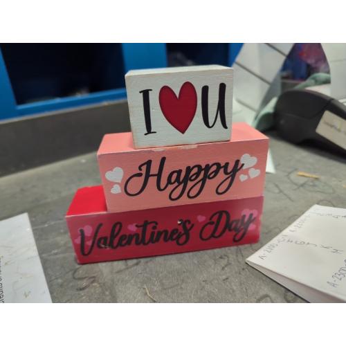 Huquary 3 Pcs Farmhouse Valentine's Day Tiered Tray Decor Table Sign Pink Theme Wood Decorations Valentine's Day Centerpiece Decor for Party Gift Desk (Fresh Style)