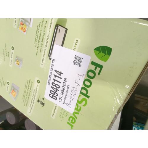 FoodSaver Vacuum Sealing System with Handheld Sealer Attachment