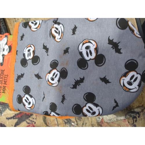 Disney Halloween Oven Mitts, Mickey Mouse Skeleton Design