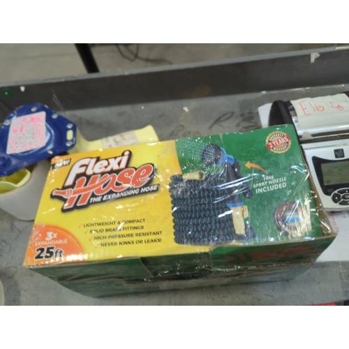 Flexi Hose Expandable Garden Hose with 8 Function Nozzle, 25FT - Lightweight Retractable Garden Hose, Water Hose - No-Kink Flexibility, 3/4 Inch Solid Brass Fittings and Double Latex Core