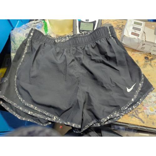 Nike Women's Tempo Dri-FIT Mid-Rise Brief-Lined Running Shorts