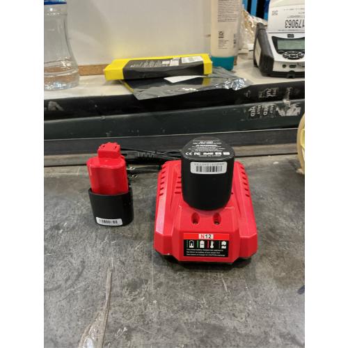 ANTRobut 2 Pack 3500mAh Replacement Lithium 12V Mil-Waukee M 12 Battery   Rapid Charger for Mil-Waukee M 12 Battery Charger