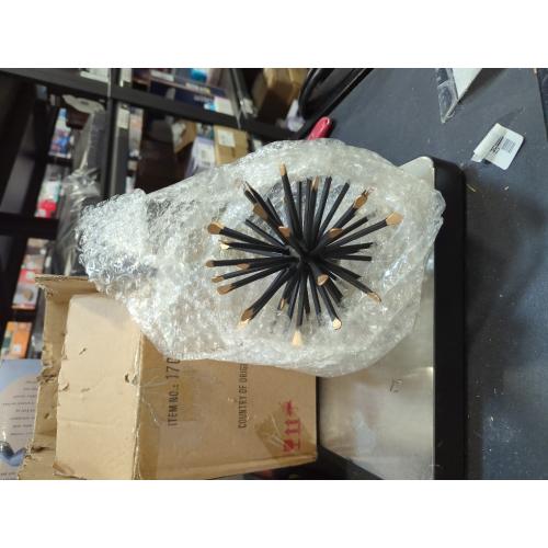 6.5 Inch Starburst Table Decoration, Modern Metal Decorative Spike Tabletop Sculpture Shelf Accents, Black & Gold