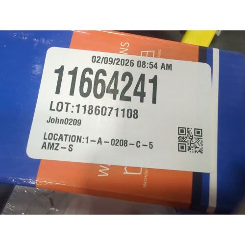 Set of 2 18x18 YCOLL Christmas Pillow Covers 18x18, Boho Throw Pillow Covers Set of 2, Red and Cream Striped Linen Decorative Pillows Cushion Covers for Couch Bedroom Christmas Decorations