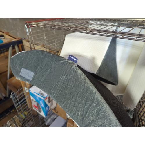 Ganaver 4pcs Orthopedic Bed Wedge Pillow Set Post Surgery Relaxing Back Adjustable Head Support Cushion Triangle Memory Foam Pillow for Acid Reflux Sleeping Reading Leg Elevation Snoring