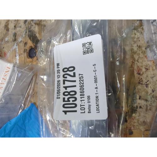 SSWBasics 12 inch Chrome Dimensional Hangrail Bracket for Slotted Standards - 1 inch slots 2 inch on center - Pack of 4