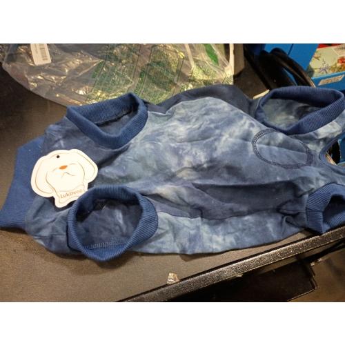 FUAMEY Recovery Suit for Dogs After Surgery,Soft Breathable Dog Bodysuit E-Collar & Cone Alternative Surgical Suit,Male Female Dog Neuter Spay Suits Anti Licking Wounds Onesie Blue Tie Dye XL