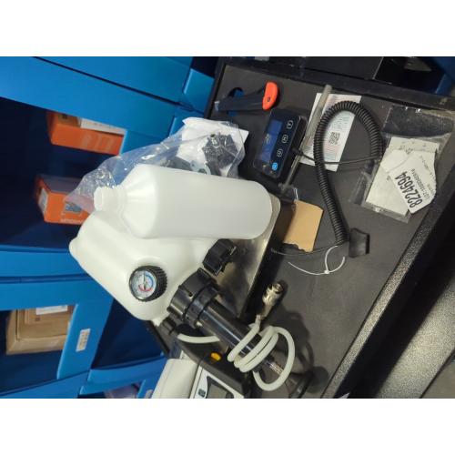 3L Manual Brake Bleeder Fluid Pump with 1L Brake Bleed Bottle and 4 Master Cylinder Adapters,Professional Brake Bleeder Kit Suitable for Most Brake Mast Cylinder Reservoirs