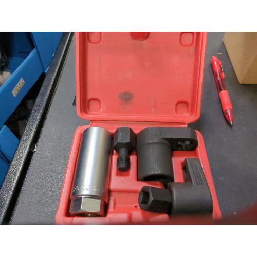 5PCS O2 Oxygen Sensor Socket Set, 3/8 in Drive, 7/8 in (22mm), Premium Removal Tool with Thread Chasers & Offset Wrenches, Heavy-Duty Automotive Kit for Easy Installation & Repair