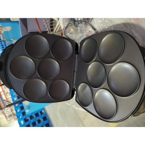HOLSTEIN HOUSEWARES 9.62 in. Black Non-Stick Arepa Maker