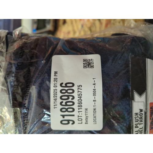 Vircinia Cavaliers Royal Plush Raschel Thr 50 X 60 127cm X 152cm Ow Blanket