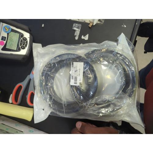 2PCS Coil Spring Spacers for Cars,Vibration Damping Rubber Coil Spring Insulator Suitable for 5-5.5OD Springs,Universal Coilovers Suspension Kit for Heavy Duty Sprung Support