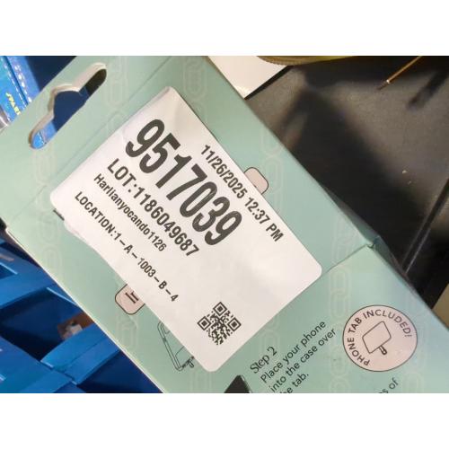 MoKo Phone Chain Crossbody, Metal Cell Phone Lanyard, Universal Phone Lanyard Strap for iPhone, Samsung, Most Smartphones, Phone Crossbody Strap × 1, Wrist Strap x 1,Bright Silver（Heart Shape）