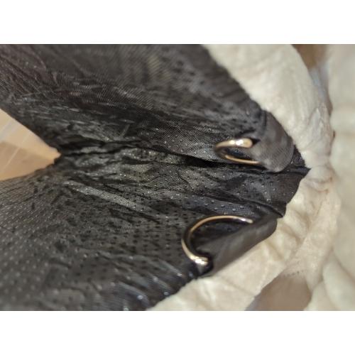 Dog Car Seat for Small Dogs,Ultra-Soft Fabric,2 Storage Pockets & Safety Leash,Adjustable Straps,Easy to Install,Fully Detachable and Washable(Beige)