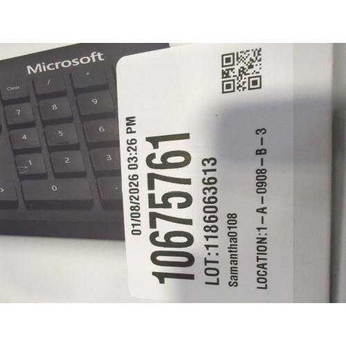 Microsoft QSZ-00001 Microsoft Bluetooth Keyboard - Wireless Connectivity - Bluetooth - 32.81 ft. - Black - Blue