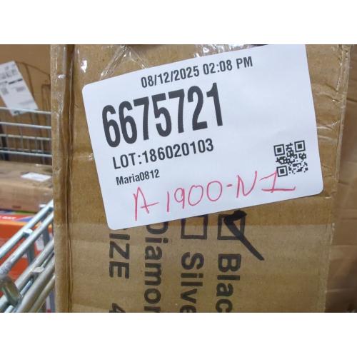 SEAL 4 x 8 Ft Premium Garage Floor Mat, Solid 2.8mm Thickened Black Commercial Grade Heavy Duty Parking Mat for Garage Floor, Golf Cart, Water/Stain Resistant Floor Runner (Embossed Diamond Plate)