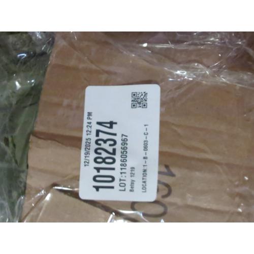 Nanko Olive Green Duvet Cover King Size, 3pc Boho Tufted Microfiber Bedding Comforter Cover Set, All Season Aesthetic Shabby Chic Soft Embroidery Textured Geometric Quilt Cover (104x90)