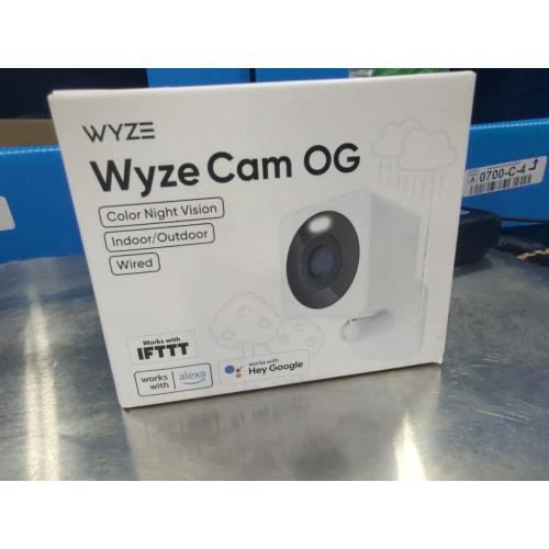 Wyze Cam OG Indoor/Outdoor 1080p Wi-Fi Smart Home Security Camera with Color Night Vision, Built-in Spotlight, Motion Detection, 2-Way Audio, Compatible with Alexa & Google, White, Free Expert Setup