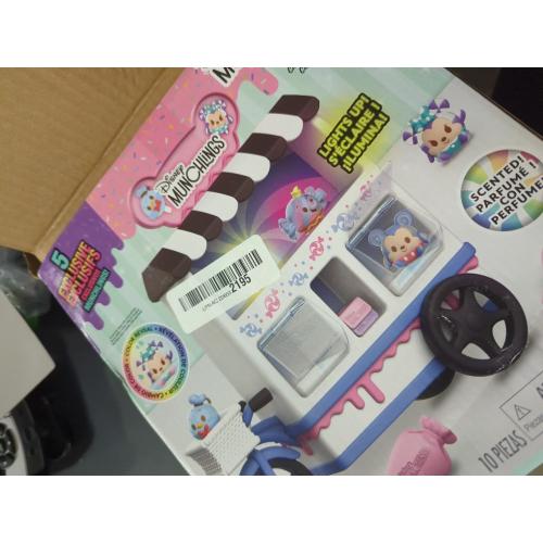 Disney Munchlings Candy Cart, 13-piece Color Change and Scented Figures Playset with Lights, Kids Toys for Ages 3 Up