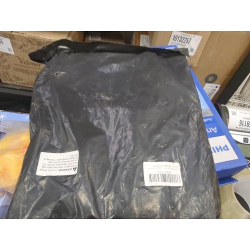 4 Pcs set Pool Pole Hanger Hook 4 Pcs Set, Blue Plastic Holder with Screwsfor Simple to Mount for Outdoor Swimming Pool Telescopic Poles, Nets, Brushes, Garden Hose,Swimming Pool Accessories