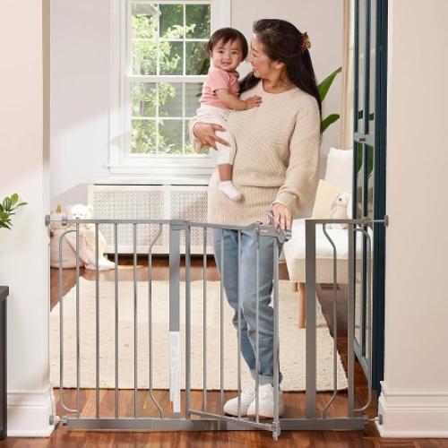Regalo Easy Step Extra Wide Platinum Metal Walk-Through Gate