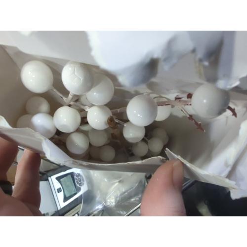 Color White Greentime Christmas White Berry Garland, Fake White Berry for Indoor Outdoor Home Decoration for Winter Christmas Holiday Decor for Fall Halloween