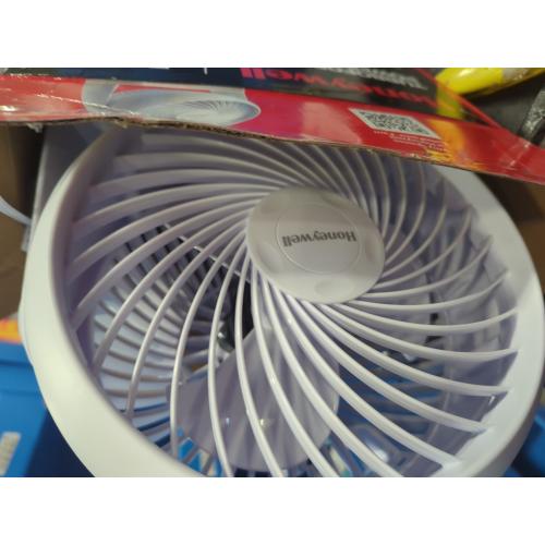 Honeywell 10.9 in. H 3 speed Air Circulator Fan