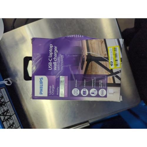 Phillips USB-C laptop wall charger