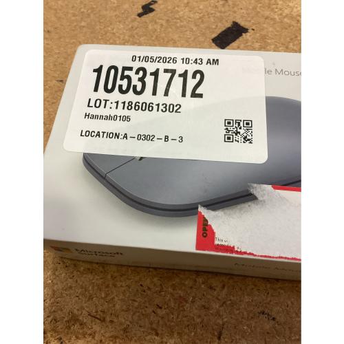 Microsoft Surface Mobile Mouse Ice Blue - Wireless - Bluetooth - Seamless scrolling - Light & portable - BlueTrack enabled