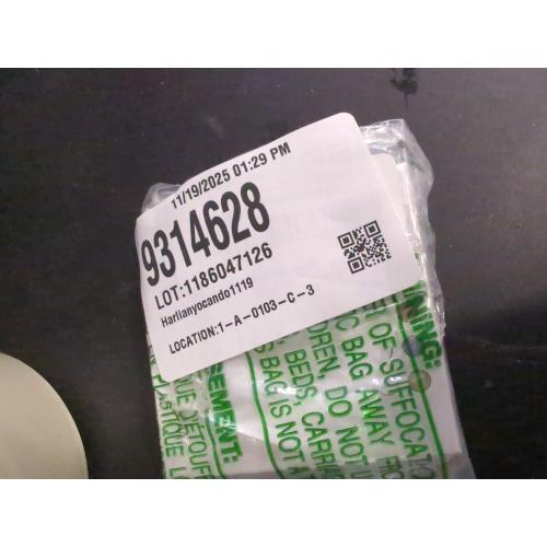 Bling Bumper Case Compatible with Apple Watch Series 9/8/7 41mm, Diamond Protective Face Cover for Women, Hard PC Frame for iWatch 41mm