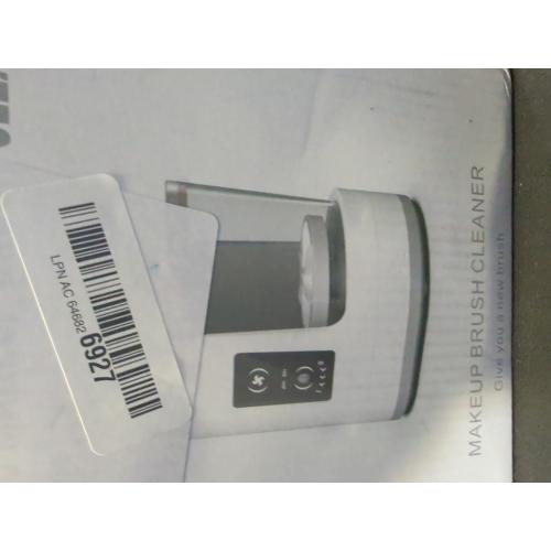 White 3 IN 1 Electric Makeup Brush Cleaner Machine With Makeup Brush Dryer-Holder-Portable Automatic USB Cosmetic Brushes Cleaner Tool for All Size Beauty Makeup Brush Set,Contour, Eyeshadow, Blush Brush