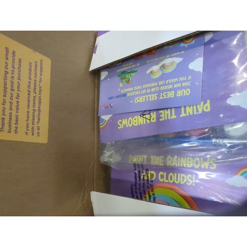 Rainbow Painting Set for Kids 9 Pcs - Bulk Stockings & Birthday Goodie Bag Stuffer - Kids Party Favors Toy Return Gifts - Pinata Stuffers - Classroom Treasure Box Carnival Prizes