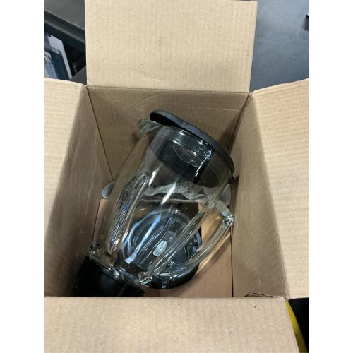 Oster Easy-to-Clean Blender with Dishwasher-Safe Glass Jar with a 20 oz. Blend-n-Go Cup